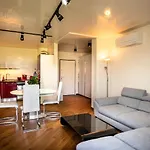 Appartamento Luxury In Building K55 With Free Garage