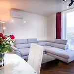 Appartamento Luxury In Building K55 With Free Garage Varna