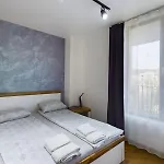 Appartamento Luxury In Building K55 With Free Garage *