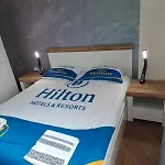 Luxury In Building K55 With Free Garage Appartamento *