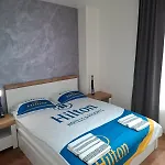 Luxury In Building K55 With Free Garage *