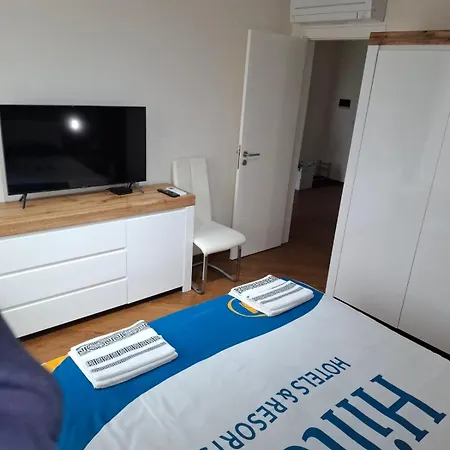 Luxury In Building K55 With Free Garage Apartman Várna