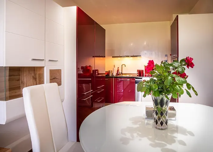 Διαμέρισμα Luxury In Building K55 With Free Garage