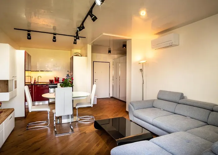 Διαμέρισμα Luxury In Building K55 With Free Garage