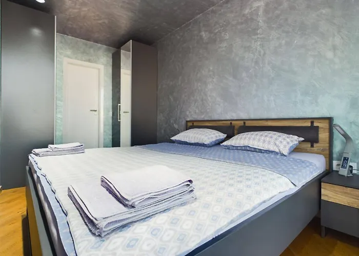 Luxury In Building K55 With Free Garage Varna